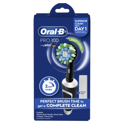 ORAL B Pro 100 Cross Action + FREE Travel Case