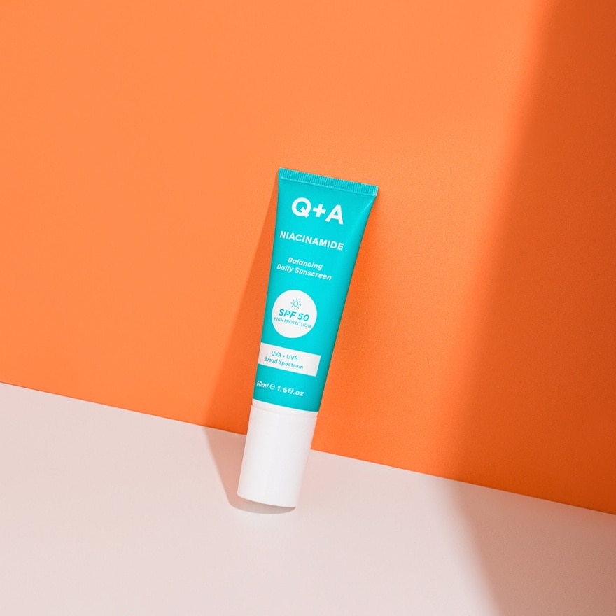 Q + A Niacinamide Balancing Daily Sunscreen SPF 50 50ml