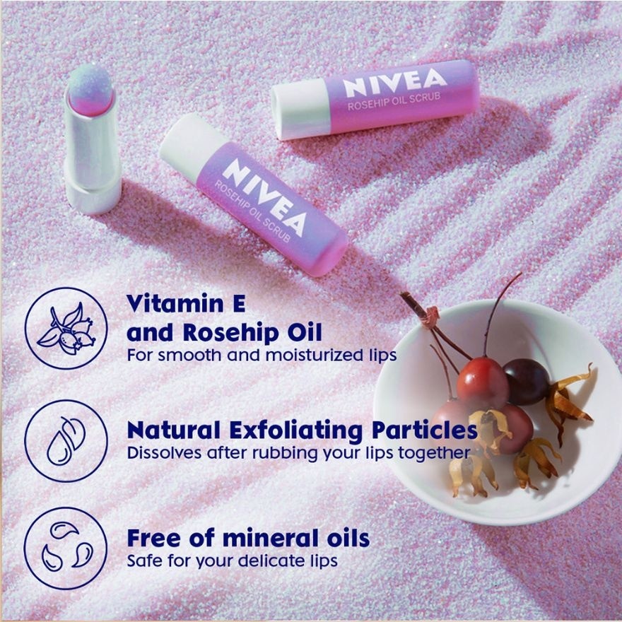 NIVEA Lip Scrub with Rosehip Oil 4.8g